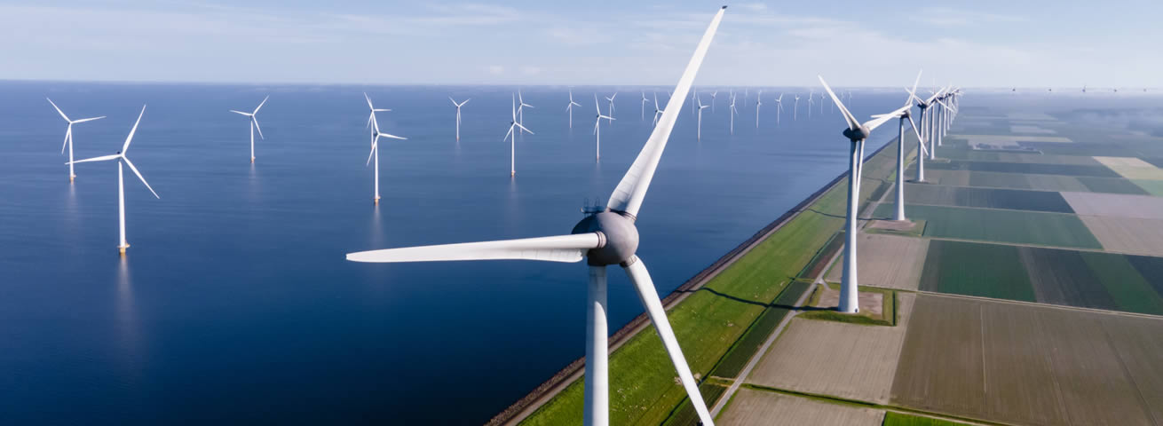 Campo De Geracao De Energia Eolica Em Area Rural E No Mar